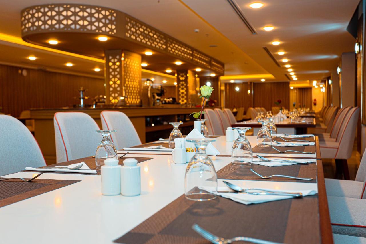 Tulip Plaza By Lpc Hotels & Resorts Ḩafar al Bāţin Extérieur photo