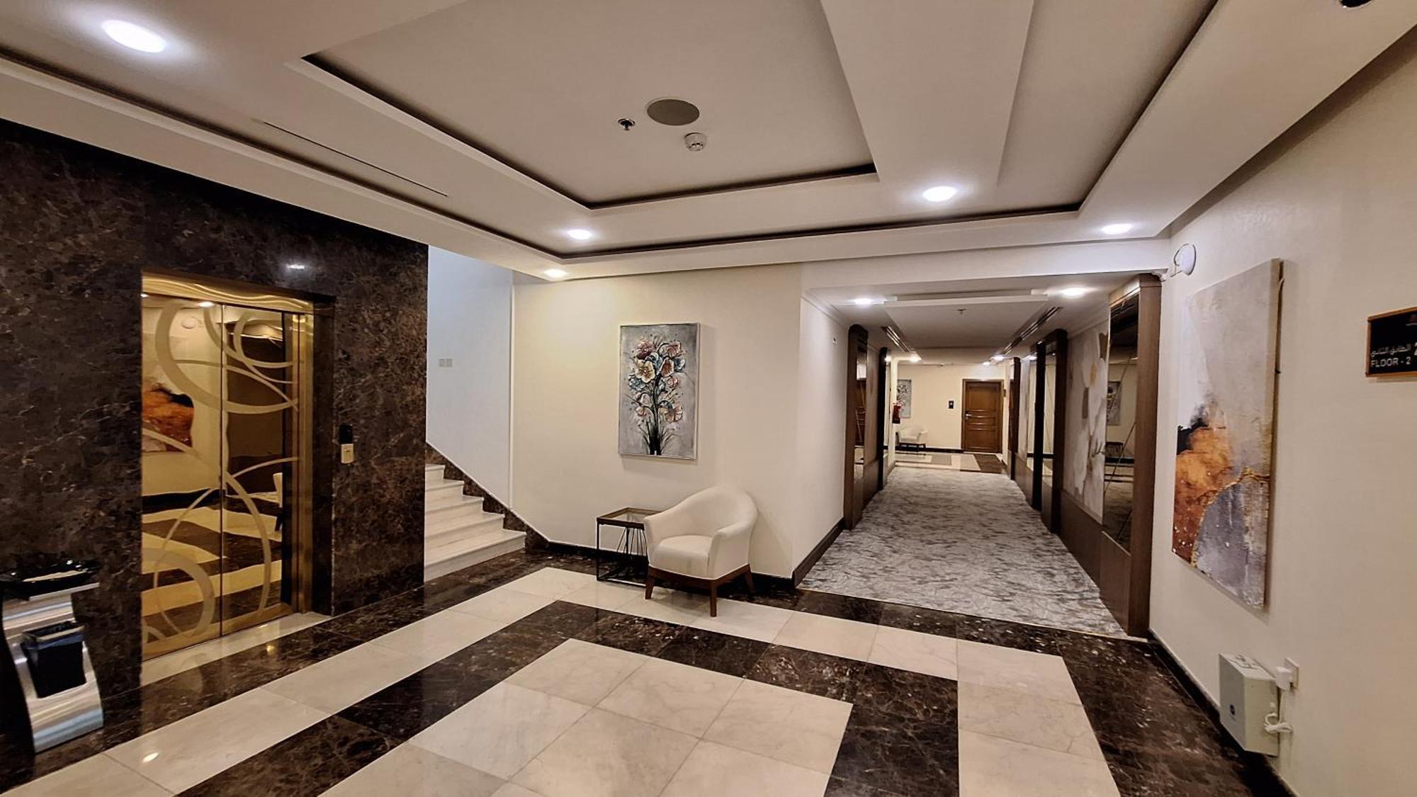 Tulip Plaza By Lpc Hotels & Resorts Ḩafar al Bāţin Extérieur photo